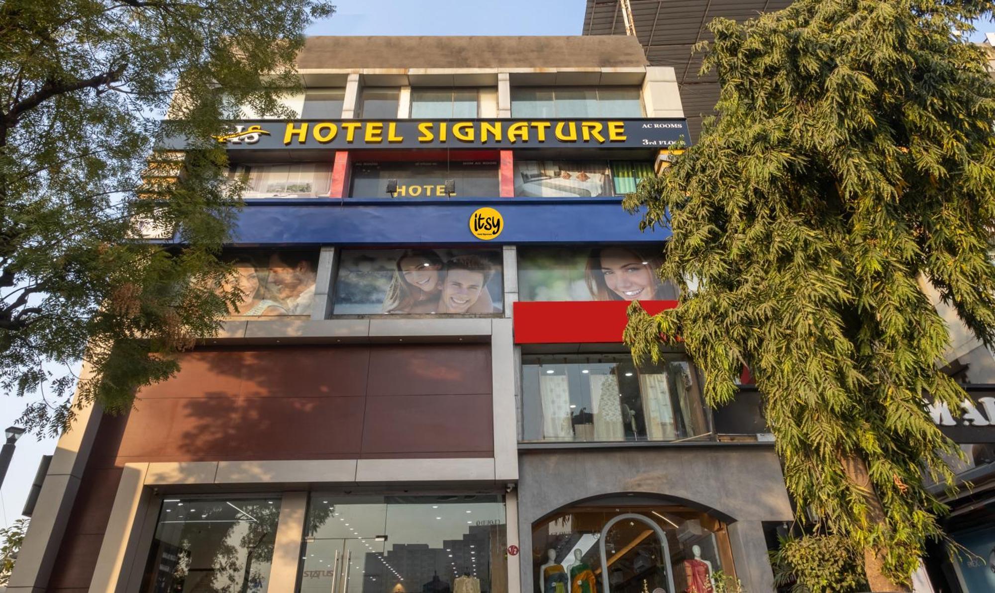 Itsy Hotels Signature, Nehru Nagar Ahmedabad Eksteriør bilde